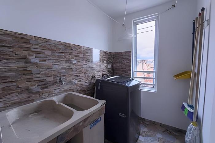 amplio y lujoso apartasuite en el centro