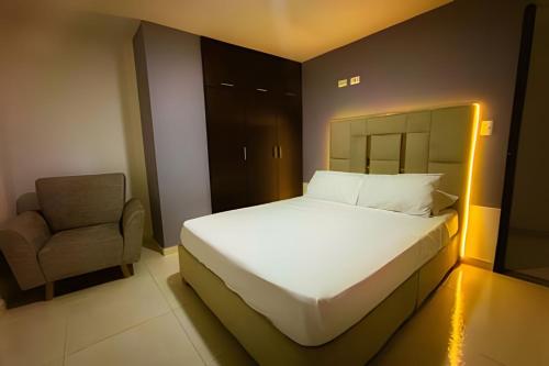 amplio y lujoso apartasuite en el centro