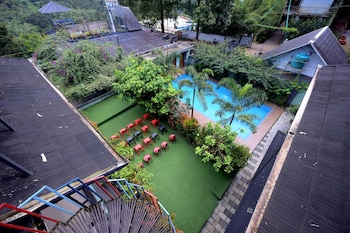snow drop resort
