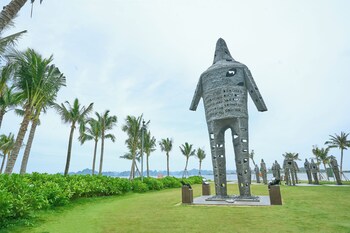 anstay marina hotel ha long