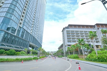 anstay marina hotel ha long