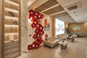 anstay marina hotel ha long