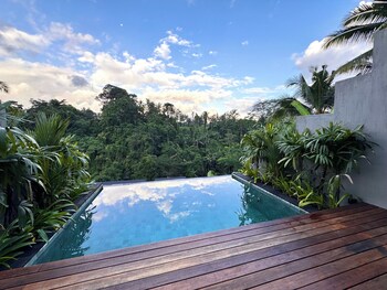the clifton villas ubud