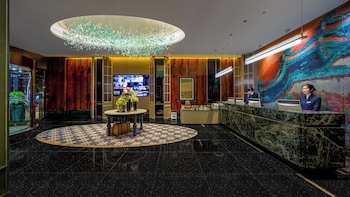 Elegant Hotel Guagnzhou Ersha Island,,5 star