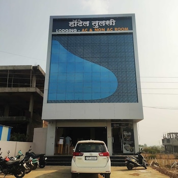 Hotel Tulsi,,3 star