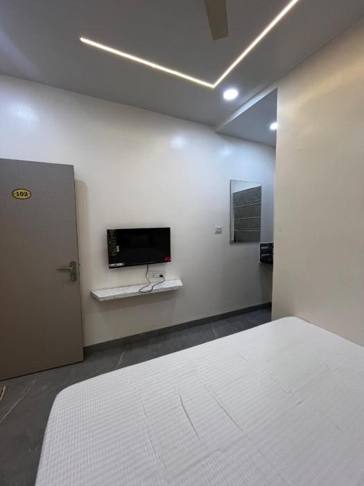 hotel tulsi
