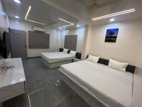 hotel tulsi