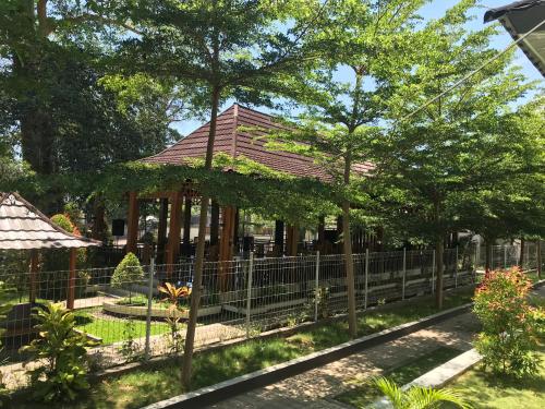 pohon purba resort and restaurant