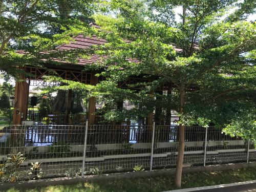 pohon purba resort and restaurant