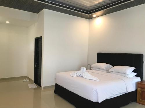 Pohon Purba Resort & Restaurant,,3 star