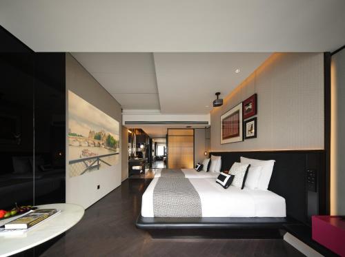 seya design hotel chengdu taikoo li managed by seya group