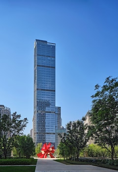 seya panoramic hotel chongqing raffles plaza jiefangbei managed by seya group