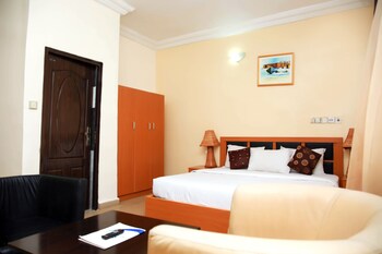 western dreams hotel