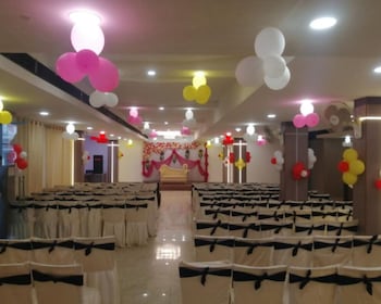 hotel uma palace gorakhpur