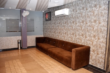 hotel uma palace gorakhpur