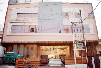 hotel uma palace gorakhpur