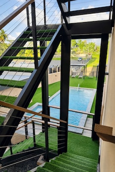 The Hive Boutique Hotel,,2 star