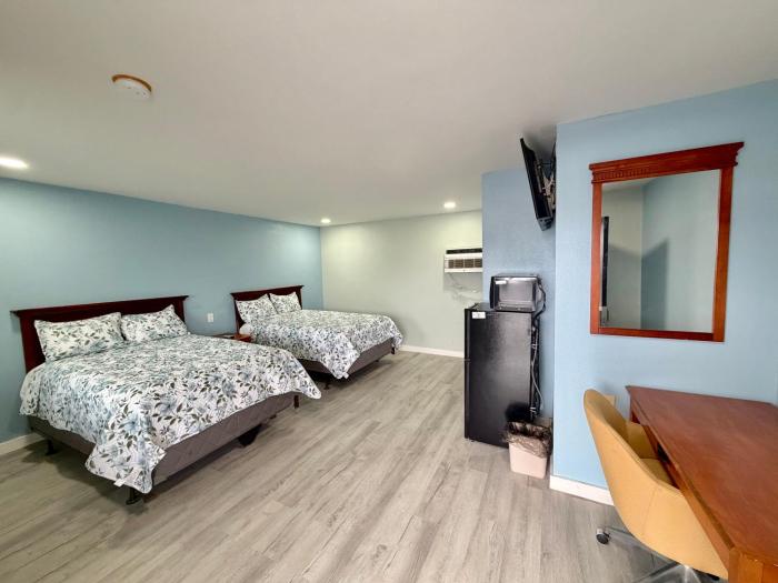deluxe inn