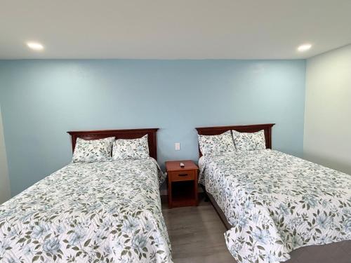 deluxe inn
