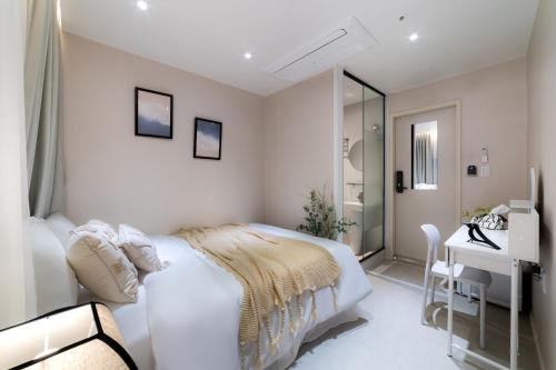 4rest stay euljiro