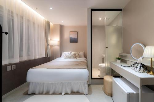 4rest stay euljiro