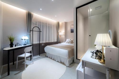 4rest stay euljiro