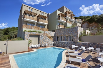 Mystery Skiathos Luxury Residence,Skiathos>>Achladies,4 star