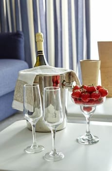 Mystery Skiathos Luxury Residence,Skiathos>>Achladies,4 star