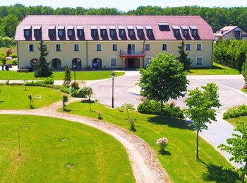 jurjevec castle