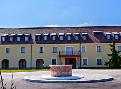 jurjevec castle