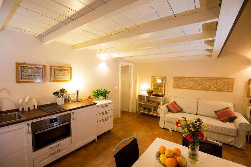 borgo cantarana