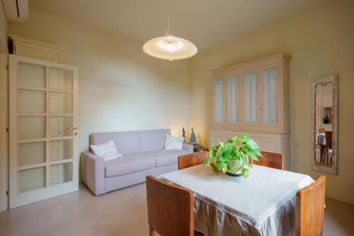 guasto apartments