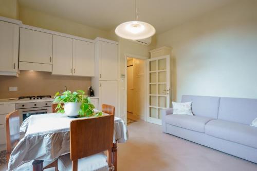 guasto apartments