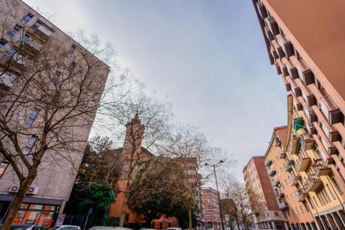 west side bologna apartment