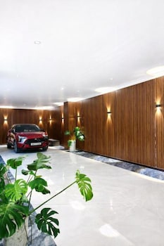 The Grand Hotel Vinh Long,,2 star