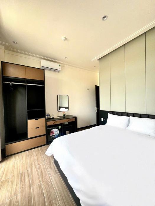 the grand hotel vinh long