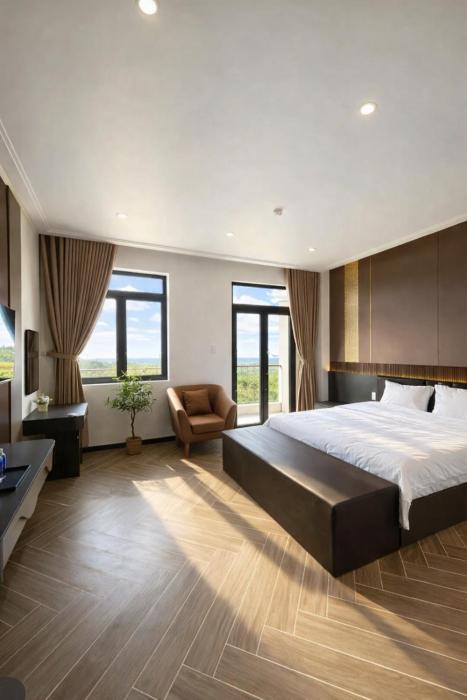 the grand hotel vinh long