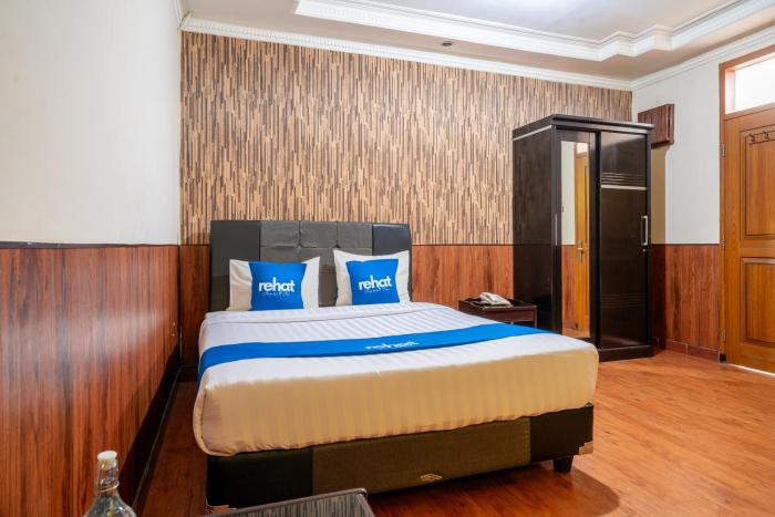 rehat at hotel sabang