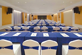 vienna international hotel guangzhou baiyun international airport xialiang metro station branch free shuttle bus to guangzhou baiyun international airport
