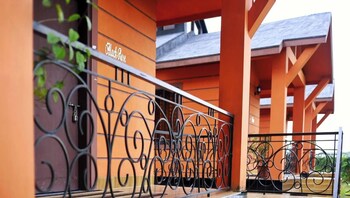 eastern heritage resort