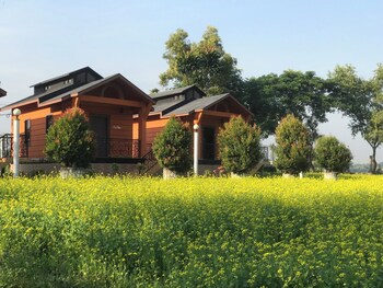 eastern heritage resort