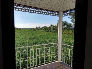 eastern heritage resort