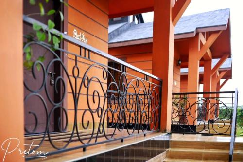 eastern heritage resort