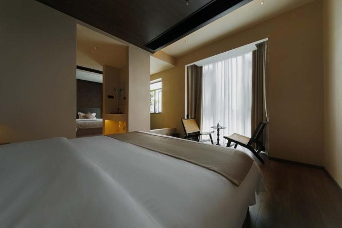 good night hotel