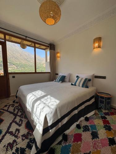 atlas walnut hotel