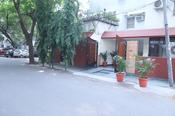 fortune home sarita vihar near apollo