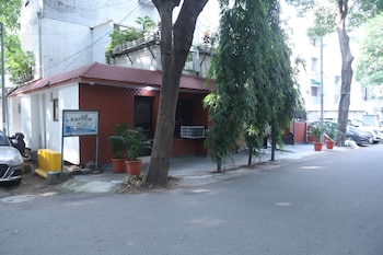 fortune home sarita vihar near apollo