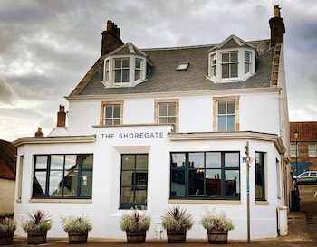 The Shoregate,,3 star