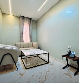 pearlwood hotels