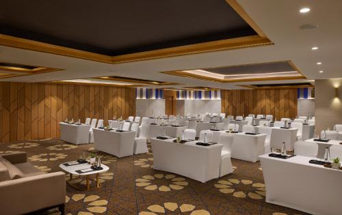 hyatt place bhopal